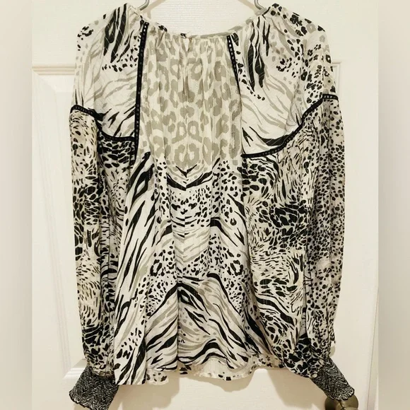 NWT Conditions Apply by Anthropologie size Small Chic Women's Blouse - Picture 2 of 5